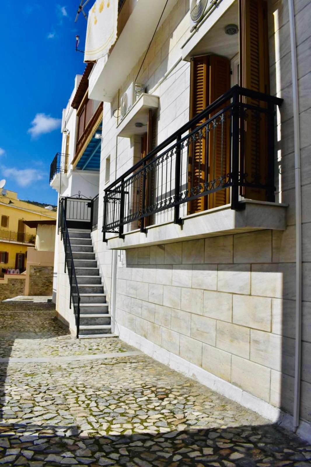 Porto Levante Ermoúpoli Extérieur photo